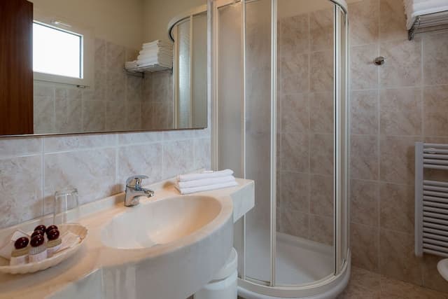 Superior Double or Twin Room, Refrigerator, Pool View