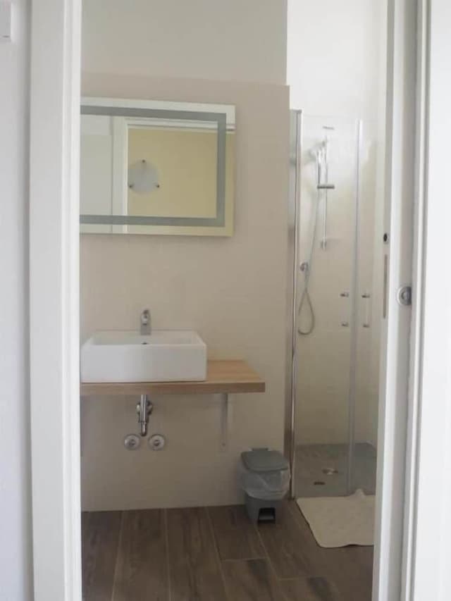 Classic Triple Room, Balcony