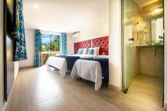 Triple Room