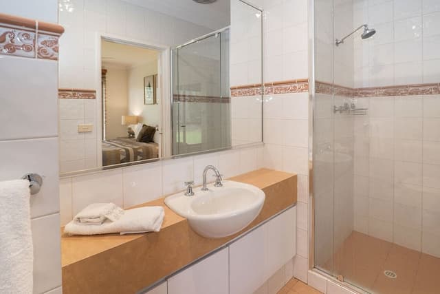 Inlet View Villa 3 Bedroom 2 Bathroom, 6 People