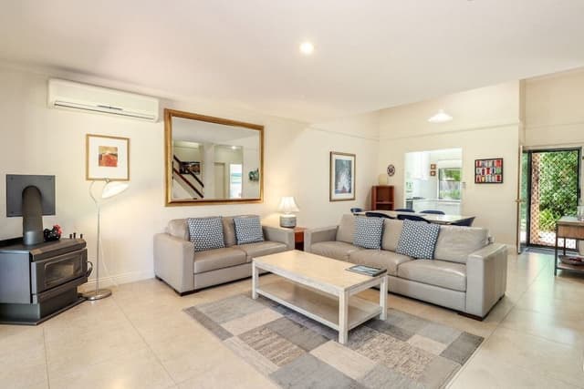 Inlet View Villa 3 Bedroom 2 Bathroom, 6 People