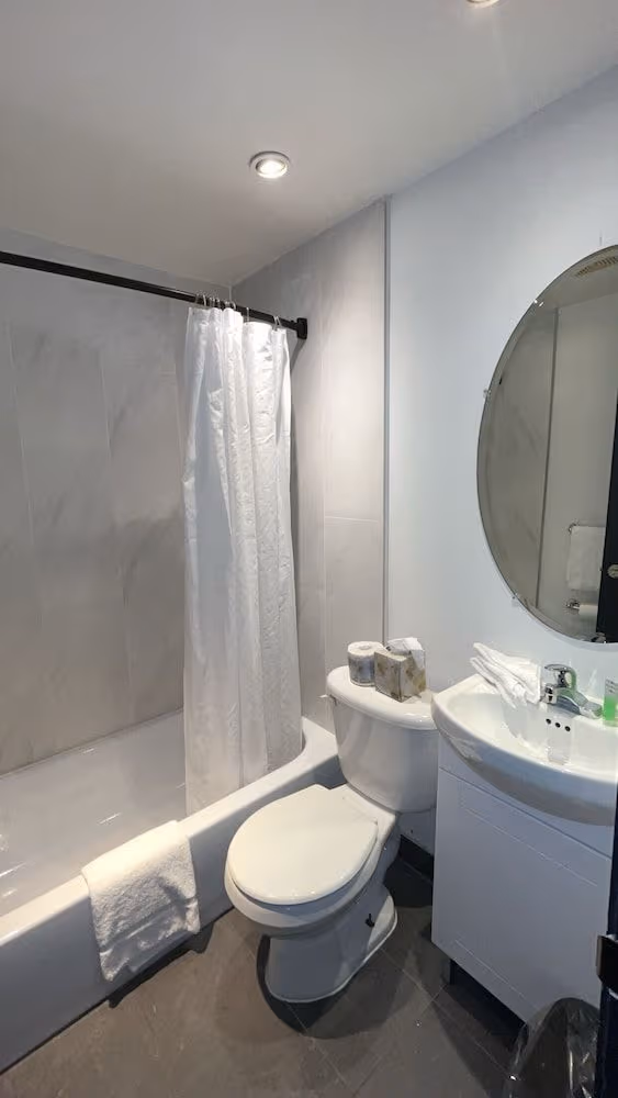 Room, 1 King Bed, Kitchenette
