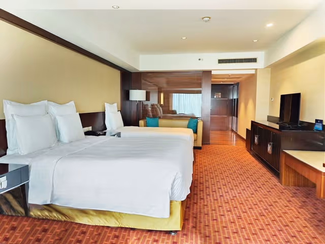 Family Room, Multiple Beds