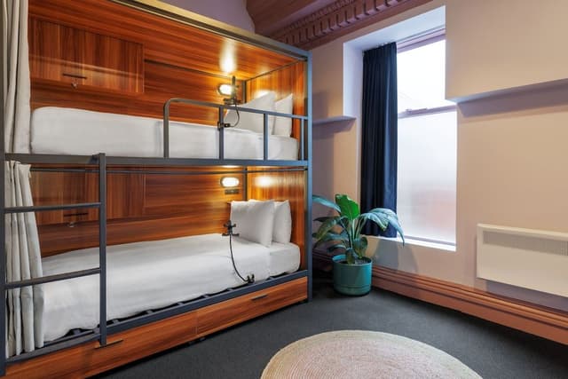 4 Bed Female Community Dorm