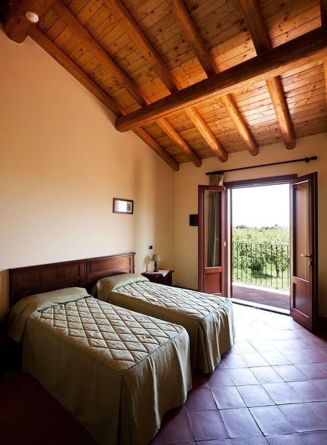 Triple Room, 2 Bedrooms