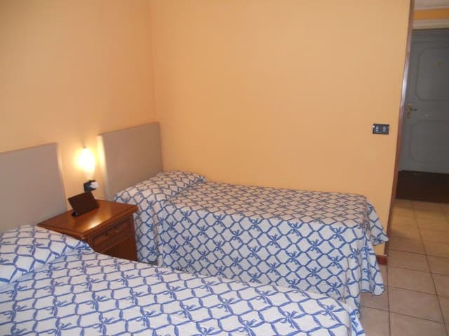 Comfort Triple Room