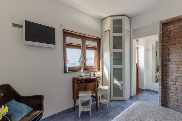 Economy Quadruple Room