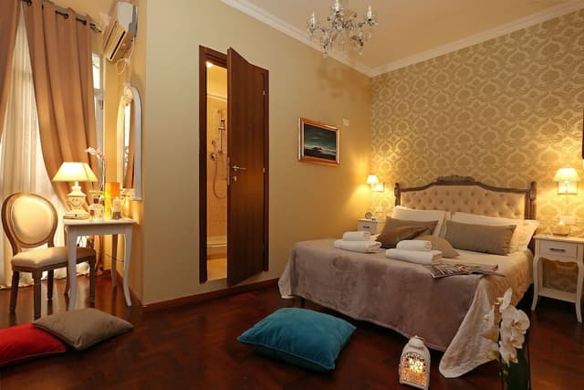 Flexible Room (Room Change)