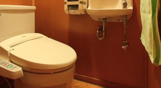 Traditional Room, Shared Bathroom