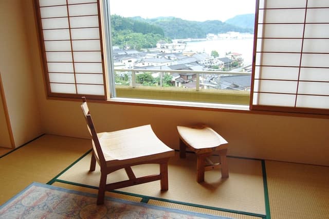 Japanese-style room with Shared Bathroom