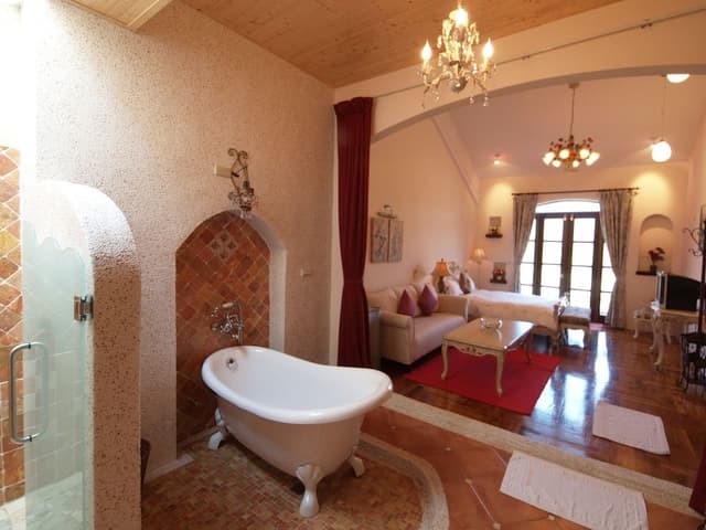 Grand Penthouse, 1 Double Bed, Park View, Garden Area