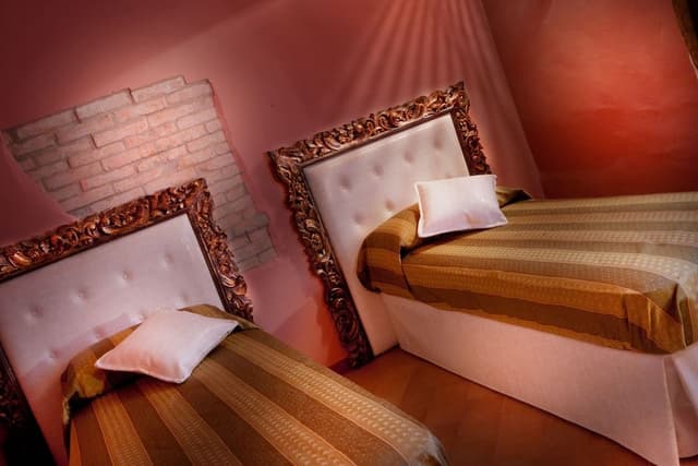 Standard Double Room Single Use, Private Bathroom