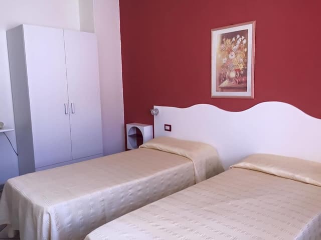 Economy Twin Room