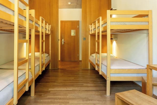 Standard Room, Shared Bathroom (Sextuple room)