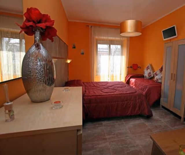Triple Room