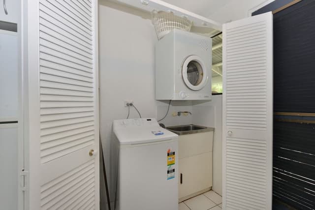 Two Bedroom Two Bathroom Apartment with Sea View