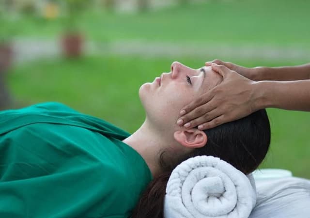 Ayurveda Panchkarma /Rejuvenation package - Deluxe Room with sea View