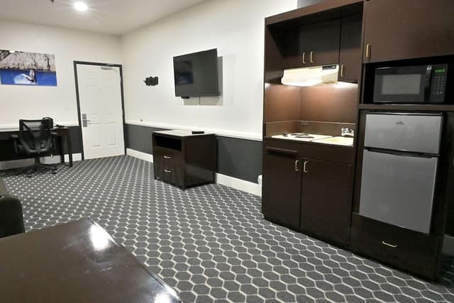 Deluxe Suite, Multiple Beds