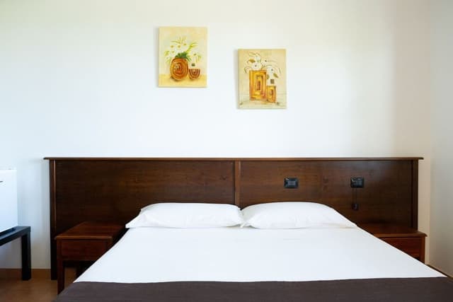 Deluxe Room, Pool View