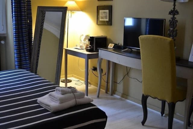 Standard Double Room (2 pax)