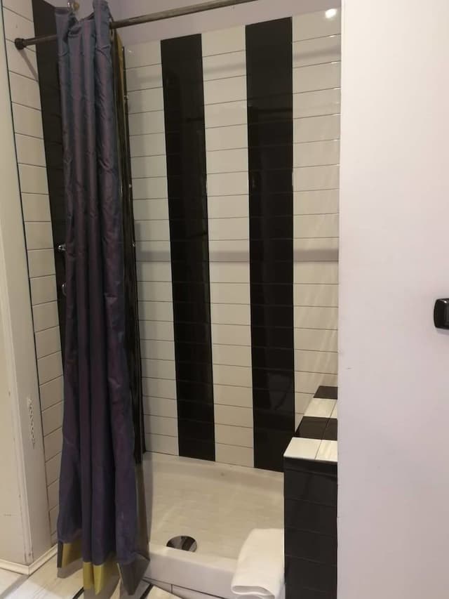 Suite (3 pax)