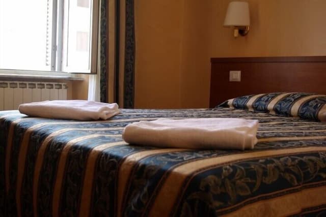 Standard Double or Twin Room, Private Bathroom
