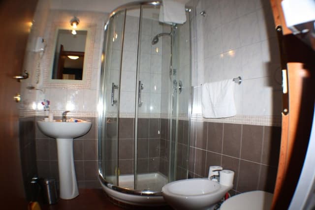 Standard Quadruple Room, Private Bathroom