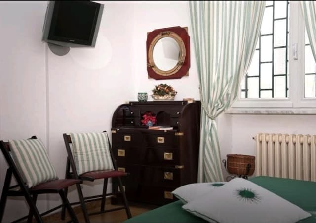 Classic Double or Twin Room, Private Bathroom
