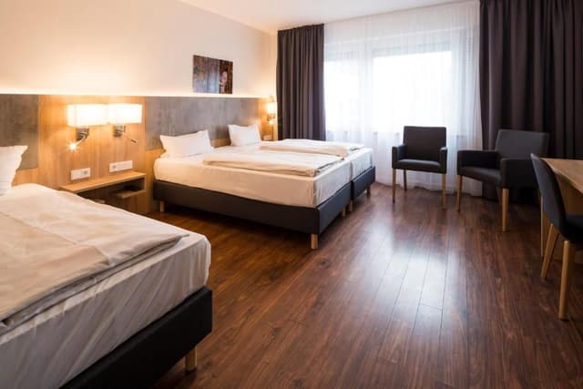 Comfort Triple Room