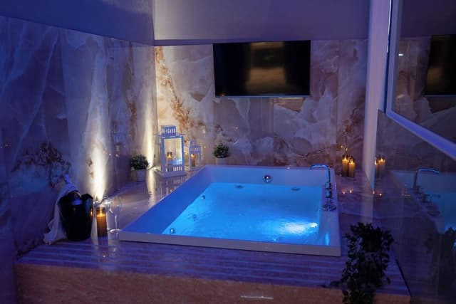 Royal Room