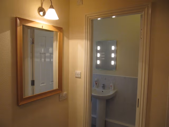 Twin Room, Non Smoking, Refrigerator