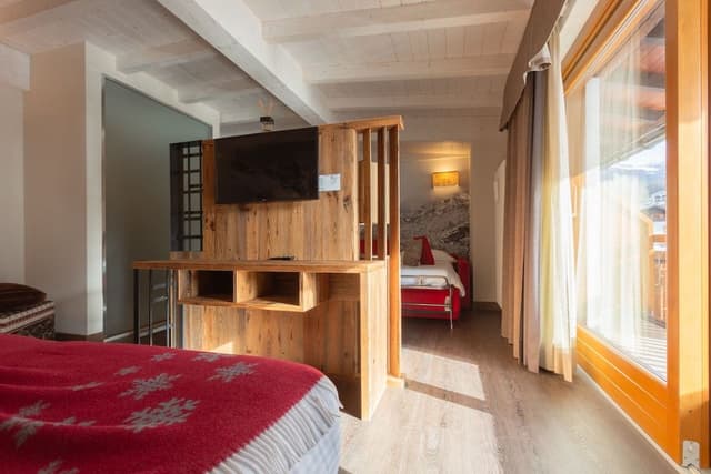Panoramic Suite, Terrace, Mountain View