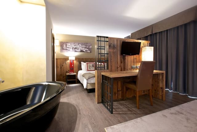 Deluxe Suite, Terrace