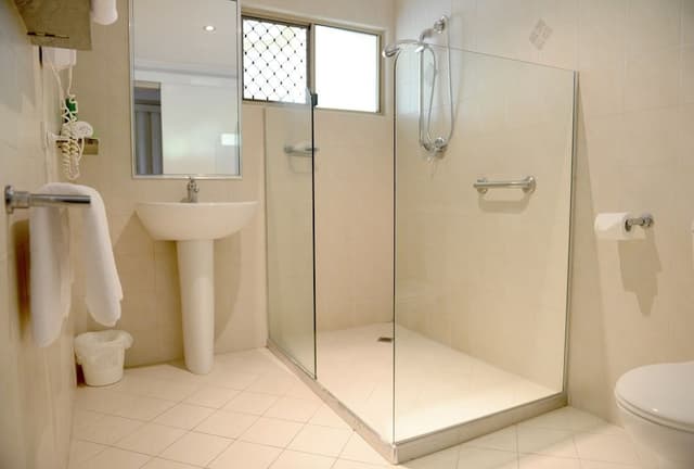 1 Bedroom Self Contained Unit
