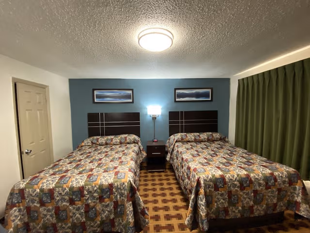 Double Room, 2 Double Beds, Non Smoking