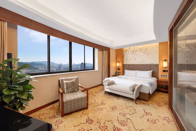 Prestige Suite