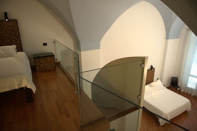 Deluxe Suite, 1 Bedroom, Balcony, City View