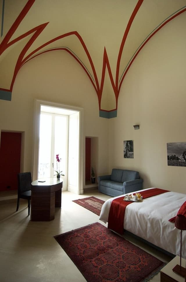 Deluxe Suite, 1 Bedroom, Balcony, City View
