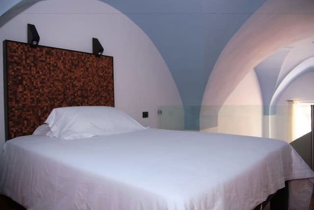Deluxe Suite, 1 Bedroom, Balcony, City View