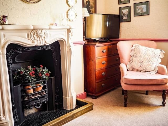 Double Room, Ensuite, Sea View (Room 4 Four Poster)