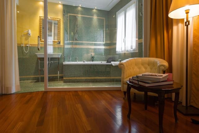 Luxury Double Room, Jetted Tub