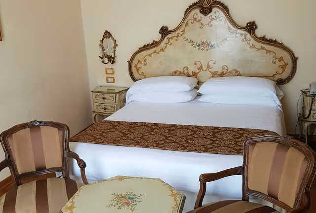 Classic Double or Twin Room