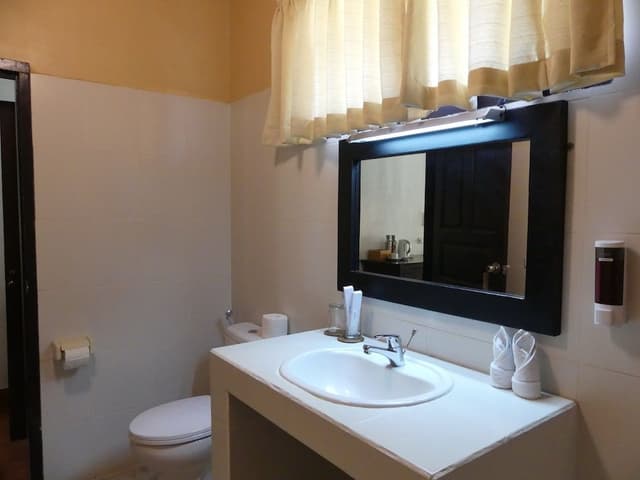 Deluxe Garden Cottage (Double Bed)