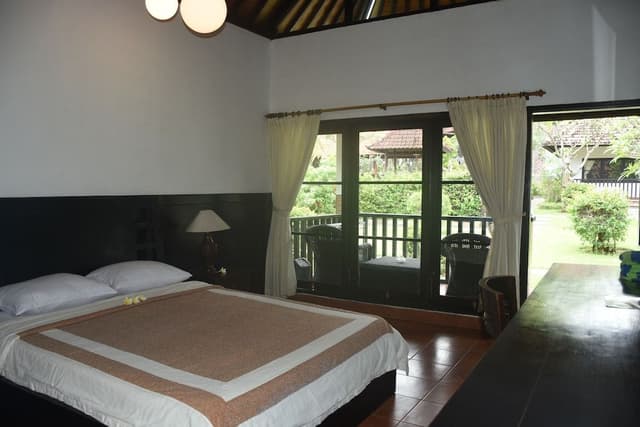Standard Garden Cottage (Double Bed)