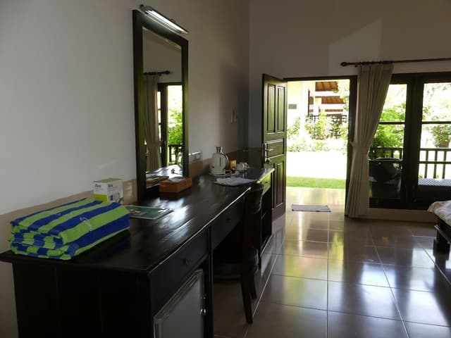 Deluxe Garden Cottage Triple (1 Double Bed +1 Single Bed)