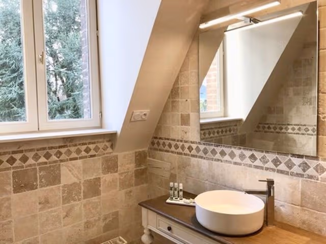 Superior Room (Luce)