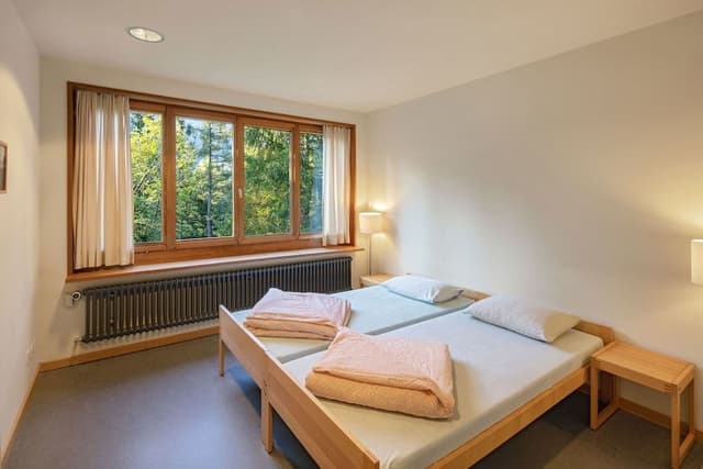 Single Room, Private Bathroom