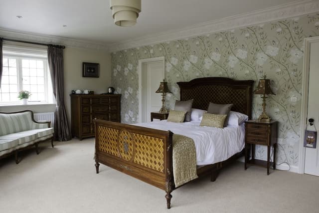 Suite, 1 King Bed (Whitwell)