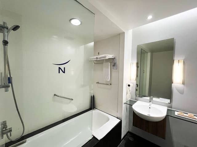 Premier Room, 1 King Bed