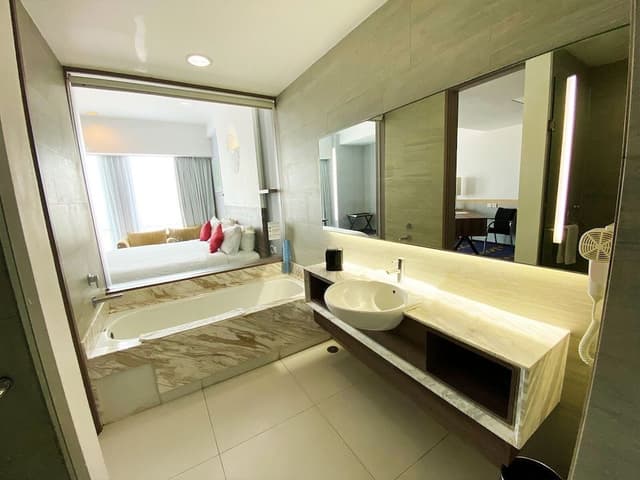 Executive Room, 1 King Bed